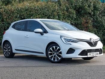 2022 (22) Renault Clio 1.0 TCe 90 Iconic Edition 5dr