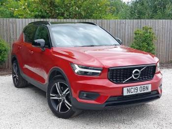 2019 (19) Volvo Xc40 2.0 T4 R DESIGN 5dr AWD Geartronic