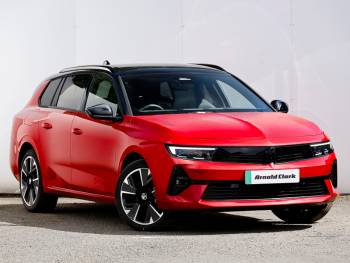 2025 (25) Vauxhall Astra 115kW Ultimate 54kWh 5dr Auto
