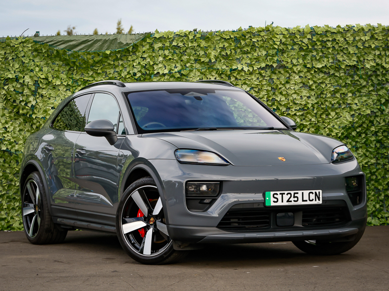 2025 Porsche Macan