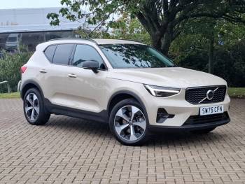 2025 (75) Volvo Xc40 2.0 B3P Plus Pro Dark 5dr Auto