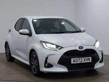 2023 (72) Toyota Yaris 1.5 Hybrid Design 5dr CVT