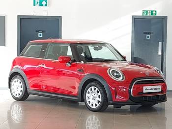 2021 (71) MINI One 1.5 One Classic 3dr