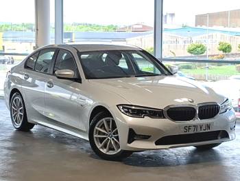 2021 (71) BMW 3 Series 330e SE Pro 4dr Step Auto