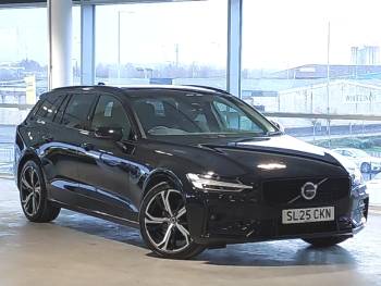 2025 (25) Volvo V60 2.0 B4P Ultra Dark 5dr Auto