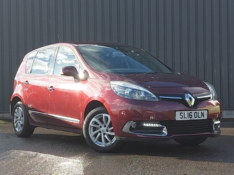 Renault Scenic 2012 (2012 - 2016) reviews, technical data, prices