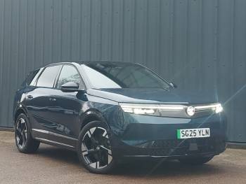 2025 (25) Vauxhall Grandland 157kW Ultimate 73kWh 5dr Auto [Panoramic Roof]