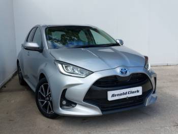 2022 (72) Toyota Yaris 1.5 Hybrid Design 5dr CVT