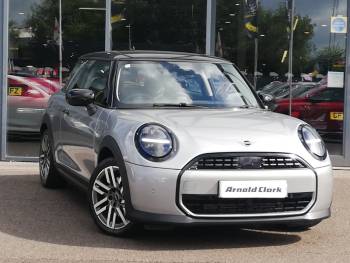 2025 (75) MINI Cooper 1.5 C Classic 3dr Auto