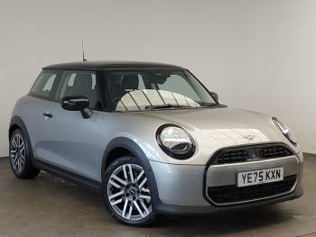 2025 (75) MINI Cooper 1.5 C Classic 3dr Auto