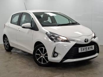 2019 (19) Toyota Yaris 1.5 VVT-i Icon Tech 5dr