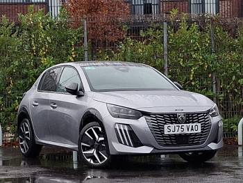 2025 (75) Peugeot 208 1.2 PureTech 100 GT 5dr