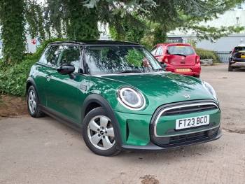 2023 (23) MINI Hatchback 1.5 Cooper Classic 3dr Auto