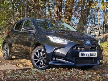 2022 (72) Toyota Yaris 1.5 Hybrid Design 5dr CVT
