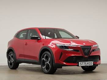 2025 (75) Alfa Romeo Junior 1.2 Turbo Ibrida 5dr Auto