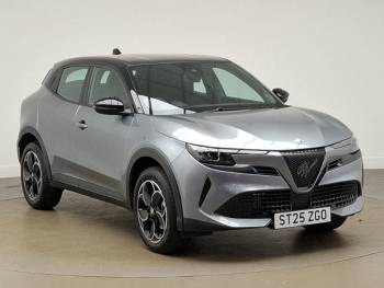 2025 (25) Alfa Romeo Junior 1.2 Turbo Ibrida 5dr Auto