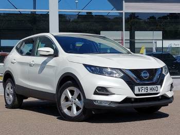 2019 (19) Nissan Qashqai 1.5 dCi 115 Acenta Premium 5dr