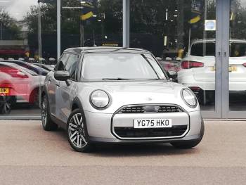 2025 (75) MINI Cooper 1.5 C Classic 5dr Auto