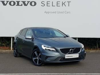 2019 (19) Volvo V40 T2 [122] R DESIGN Edition 5dr Geartronic
