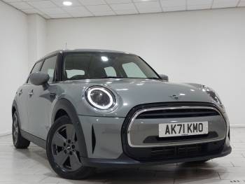 2021 (71) MINI Convertible 1.5 Cooper Classic 5dr Auto [Comfort/Nav Pack]