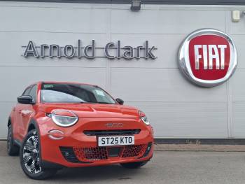 2025 (25) Fiat 600 1.2 Hybrid 48V 136 La Prima 5dr eDCT-6