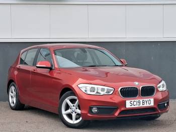 2019 (19) BMW 1 Series 116d SE Business 5dr [Nav/Servotronic]