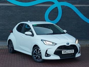 2022 (22) Toyota Yaris 1.5 Hybrid Design 5dr CVT