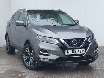 2019 (69) Nissan Qashqai 1.3 DiG-T 160 N-Connecta 5dr [Glass Roof/Exec]