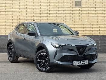 2025 (25) Alfa Romeo Junior 1.2 Turbo Ibrida 5dr Auto