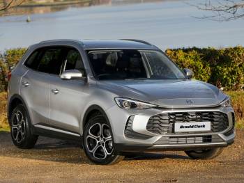 2025 (75) MG Zs 1.5 SE 5dr