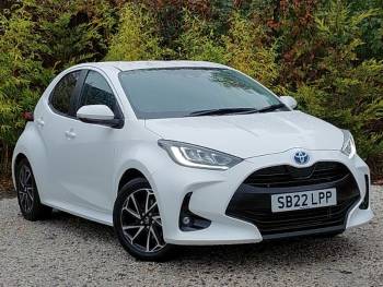 2022 (22) Toyota Yaris 1.5 Hybrid Design 5dr CVT