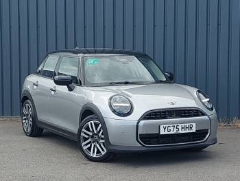 2025 (75) MINI Cooper 1.5 C Classic 5dr Auto