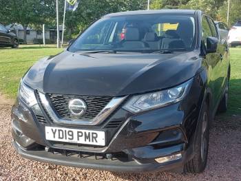 2019 (19) Nissan Qashqai 1.3 DiG-T Acenta Premium 5dr