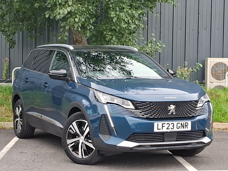2023 Peugeot 5008