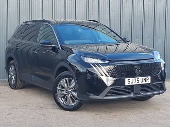 2025 (75) Peugeot 5008 1.2 Hybrid 145 Allure 5dr e-DSC6