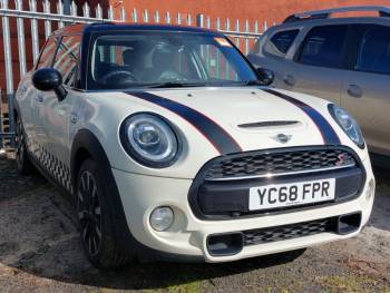 2019 (68) MINI Hatchback 2.0 Cooper S Exclusive II 5dr Auto