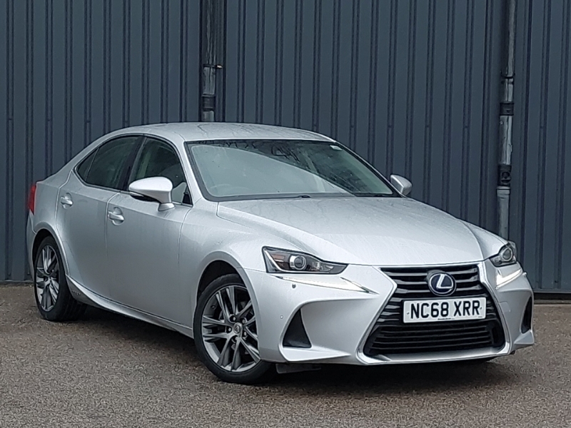 2019 Lexus IS 300h 2.5 IS