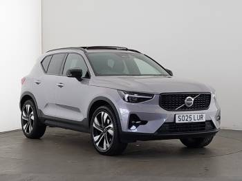 2025 (25) Volvo Xc40 2.0 B3P Ultra Dark 5dr Auto
