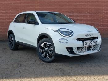2025 (25) Fiat 600 1.2 Hybrid 48V 5dr eDCT-6