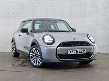 2025 (75) MINI Cooper 1.5 C Classic 3dr Auto