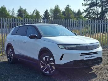 2026 (26) Vauxhall Grandland 1.2 Hybrid 145 Design 5dr e-DCT6