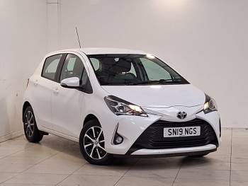 2019 (19) Toyota Yaris 1.5 VVT-i Icon Tech 5dr