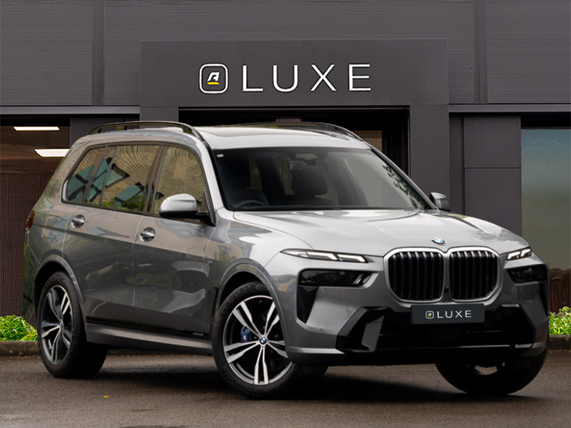 2023 BMW X7