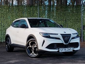 2025 (75) Alfa Romeo Junior 1.2 Turbo Ibrida 5dr Auto