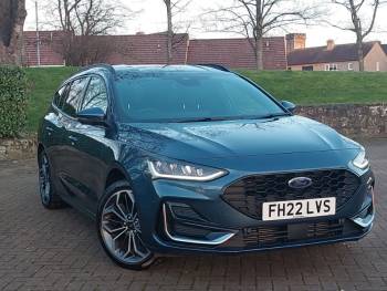 2022 (22) Ford Focus 1.0 EcoBoost Hybrid mHEV 155 ST-Line Vignale 5dr