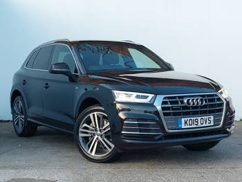 2019 (19) Audi Q5 2.0 TDI Quattro S Line 5dr S Tronic