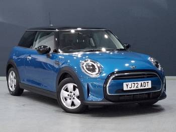 2022 (72) MINI Hatchback 1.5 Cooper Classic 3dr Auto