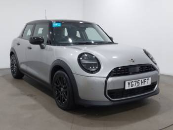2025 (75) MINI Cooper 1.5 C Classic 5dr Auto