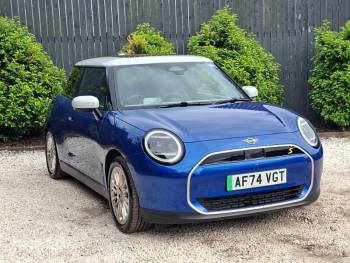 2024 (74) MINI Cooper 160kW SE Exclusive 54kWh 3dr Auto