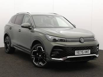 2025 (25) Volkswagen Tiguan 1.5 TSI 272 eHybrid R-Line 5dr DSG